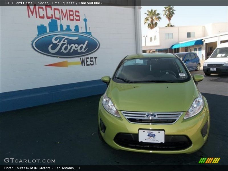 Lime Squeeze / Charcoal Black 2013 Ford Fiesta SE Sedan