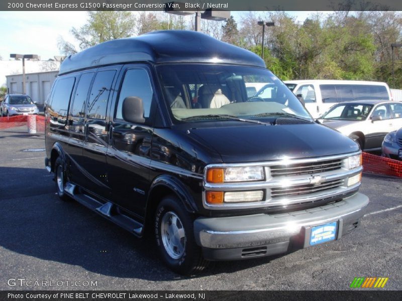 Black / Neutral 2000 Chevrolet Express G1500 Passenger Conversion Van