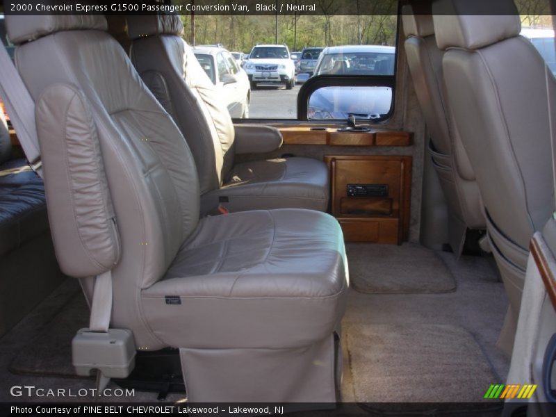 Black / Neutral 2000 Chevrolet Express G1500 Passenger Conversion Van
