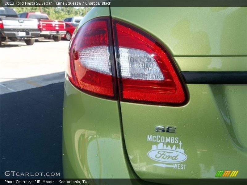 Lime Squeeze / Charcoal Black 2013 Ford Fiesta SE Sedan