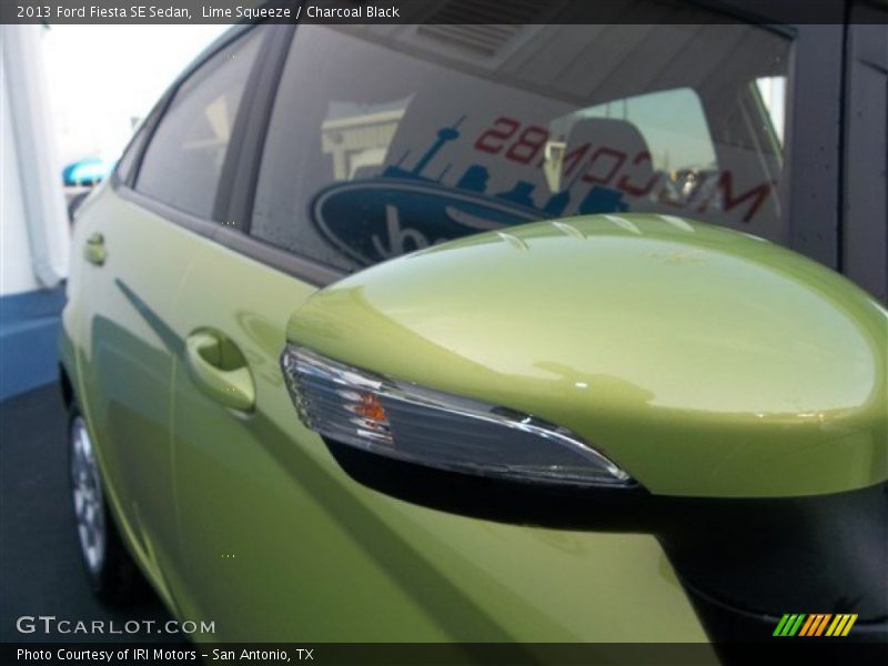Lime Squeeze / Charcoal Black 2013 Ford Fiesta SE Sedan