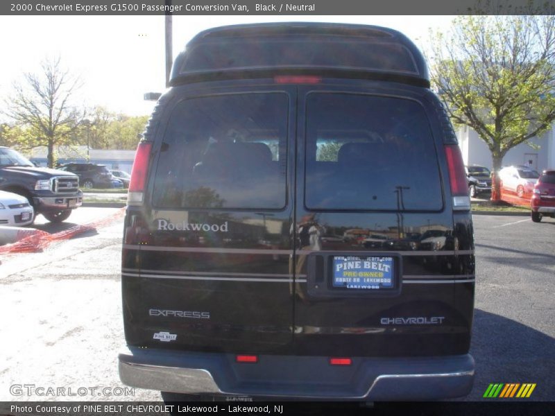Black / Neutral 2000 Chevrolet Express G1500 Passenger Conversion Van