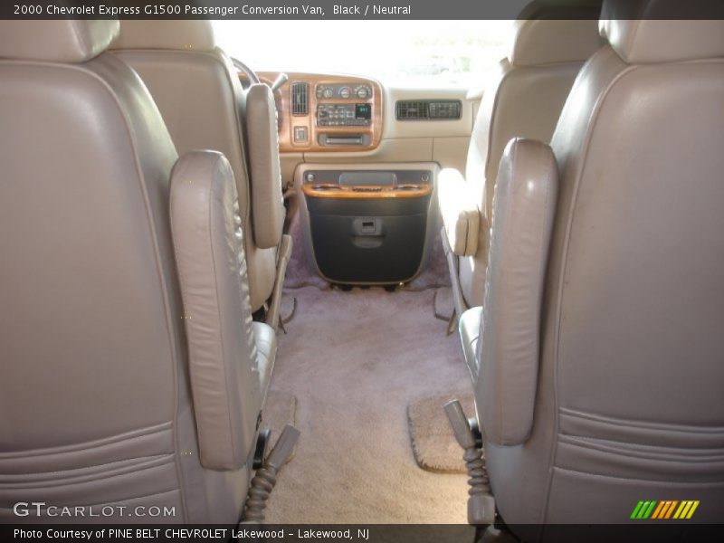 Black / Neutral 2000 Chevrolet Express G1500 Passenger Conversion Van