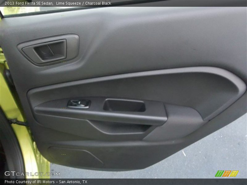 Lime Squeeze / Charcoal Black 2013 Ford Fiesta SE Sedan