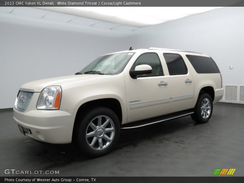 White Diamond Tricoat / Cocoa/Light Cashmere 2013 GMC Yukon XL Denali