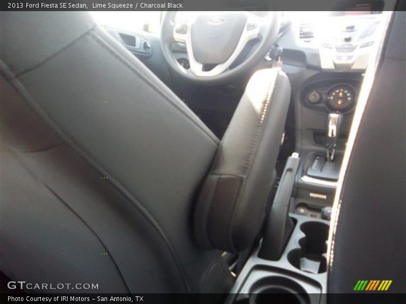 Lime Squeeze / Charcoal Black 2013 Ford Fiesta SE Sedan