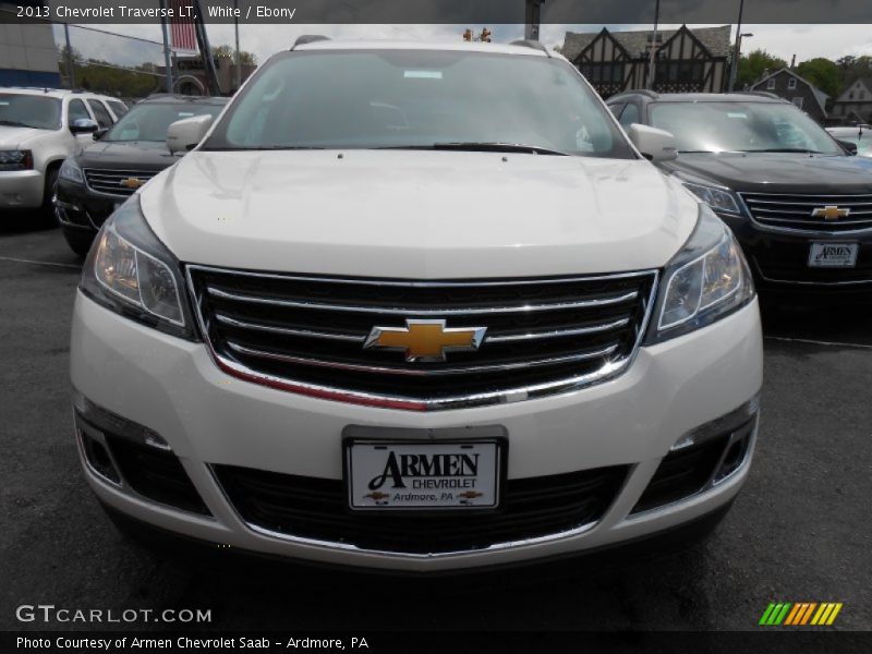 White / Ebony 2013 Chevrolet Traverse LT