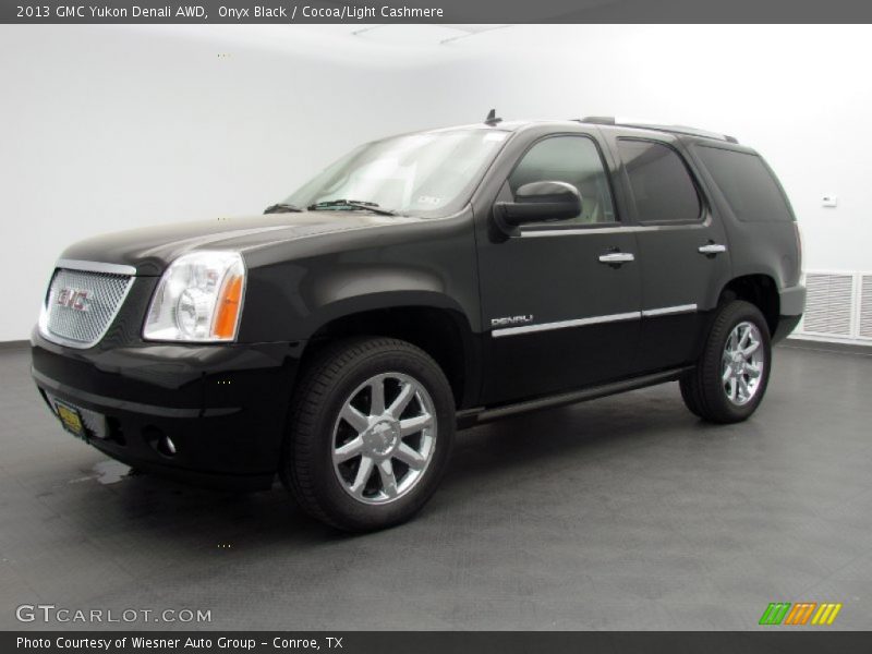 Onyx Black / Cocoa/Light Cashmere 2013 GMC Yukon Denali AWD