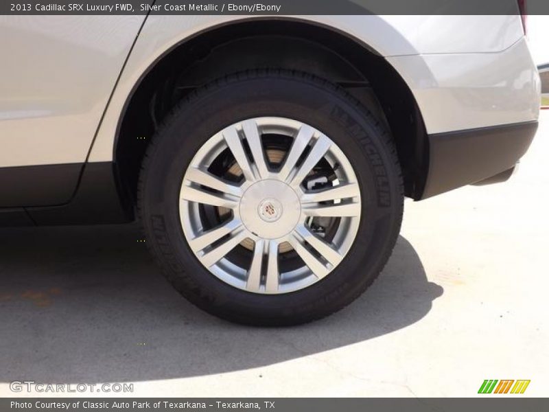 Silver Coast Metallic / Ebony/Ebony 2013 Cadillac SRX Luxury FWD