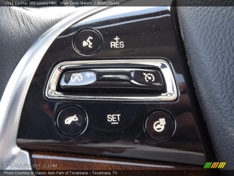 Silver Coast Metallic / Ebony/Ebony 2013 Cadillac SRX Luxury FWD