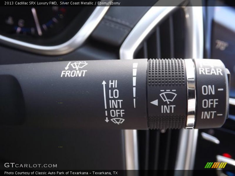 Silver Coast Metallic / Ebony/Ebony 2013 Cadillac SRX Luxury FWD