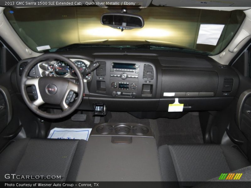 Dashboard of 2013 Sierra 1500 SLE Extended Cab