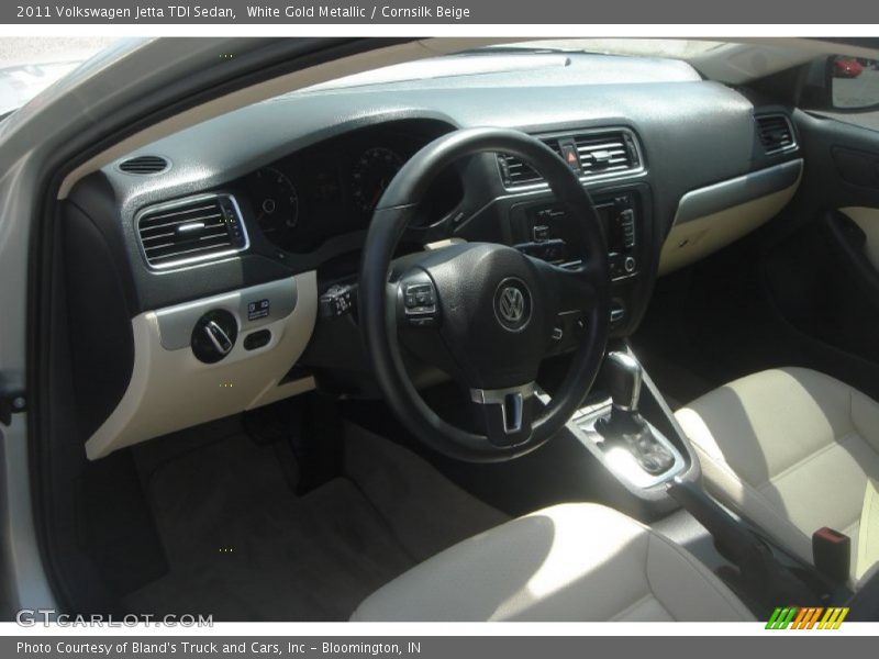 White Gold Metallic / Cornsilk Beige 2011 Volkswagen Jetta TDI Sedan
