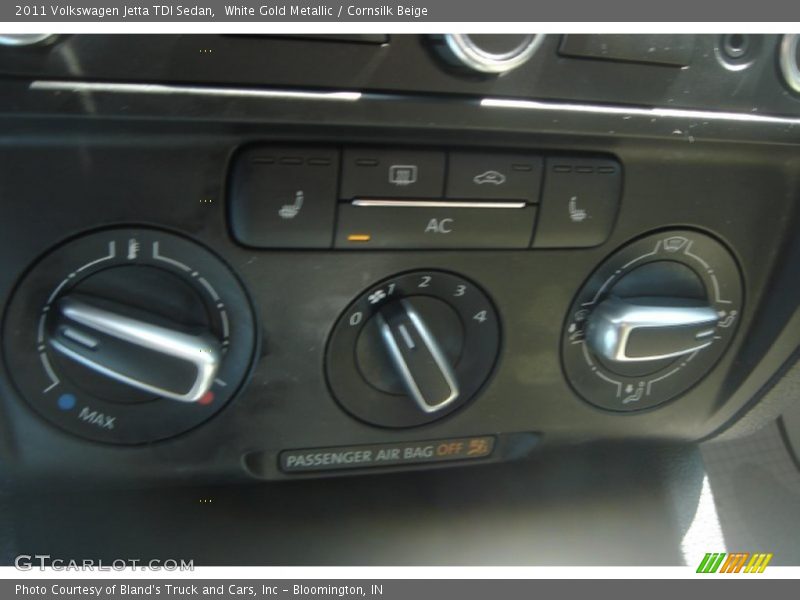 White Gold Metallic / Cornsilk Beige 2011 Volkswagen Jetta TDI Sedan