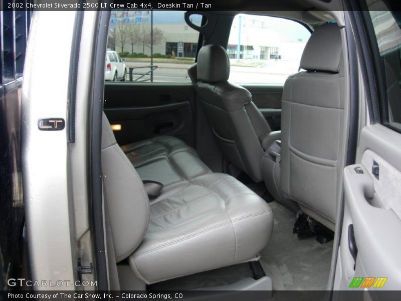 Doeskin Tan / Tan 2002 Chevrolet Silverado 2500 LT Crew Cab 4x4