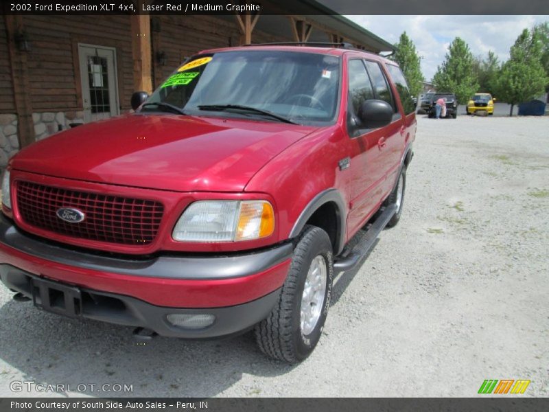 Laser Red / Medium Graphite 2002 Ford Expedition XLT 4x4