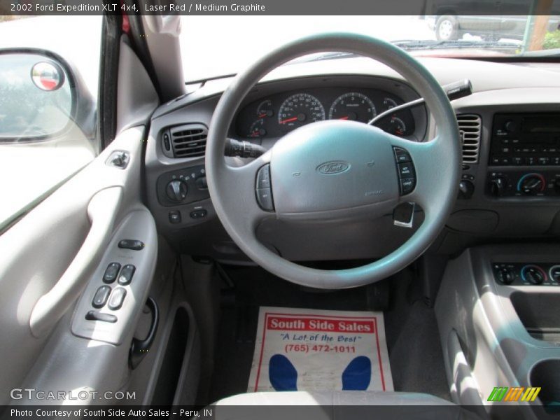 Laser Red / Medium Graphite 2002 Ford Expedition XLT 4x4