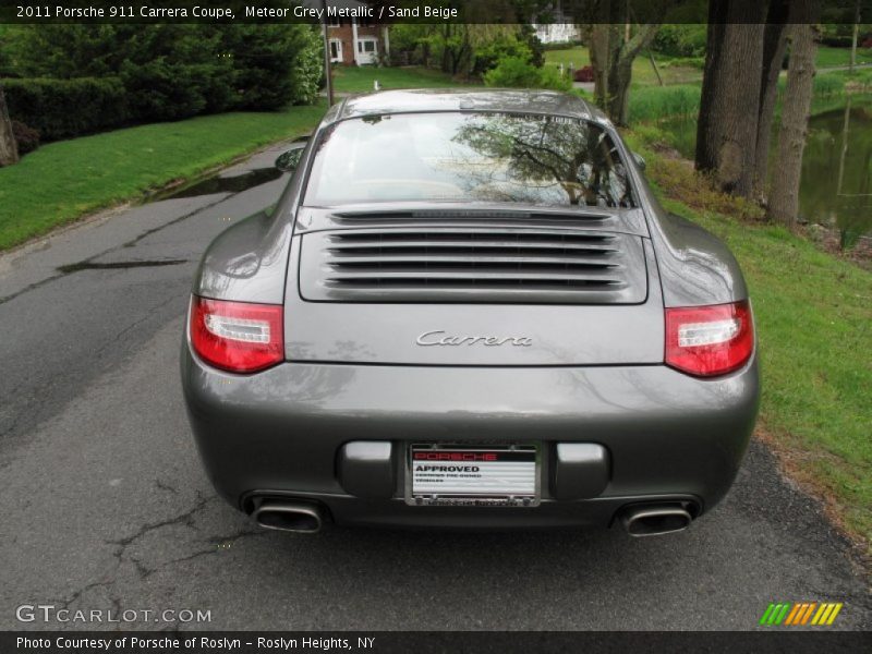 Meteor Grey Metallic / Sand Beige 2011 Porsche 911 Carrera Coupe