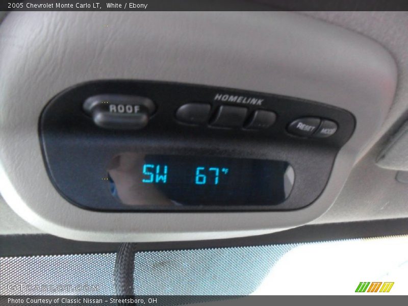 White / Ebony 2005 Chevrolet Monte Carlo LT
