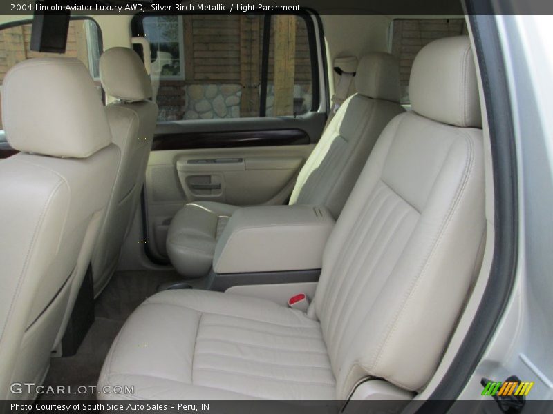Rear Seat of 2004 Aviator Luxury AWD