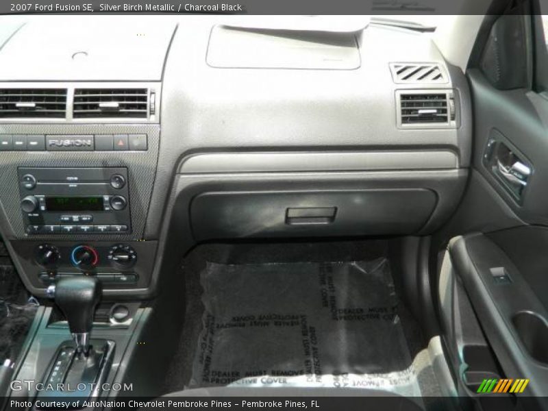 Silver Birch Metallic / Charcoal Black 2007 Ford Fusion SE