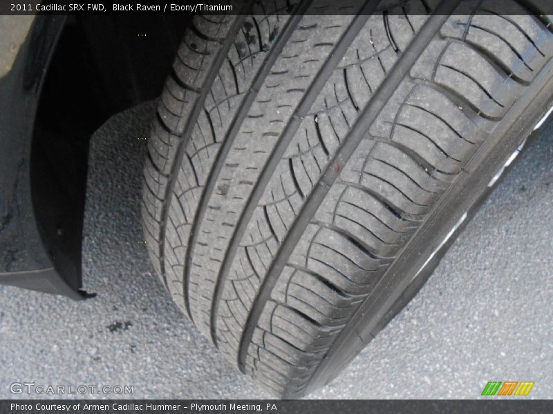 Black Raven / Ebony/Titanium 2011 Cadillac SRX FWD