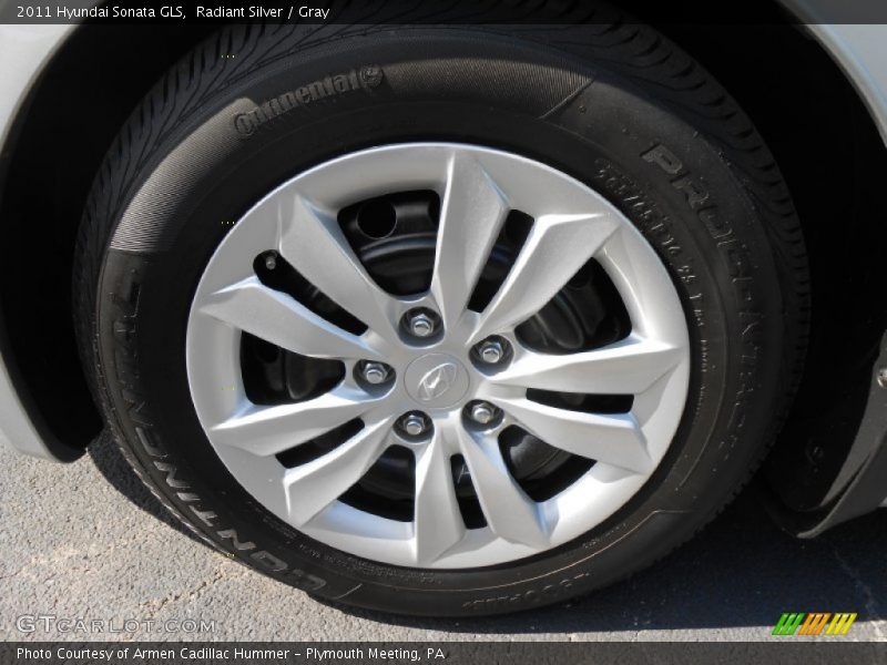 Radiant Silver / Gray 2011 Hyundai Sonata GLS