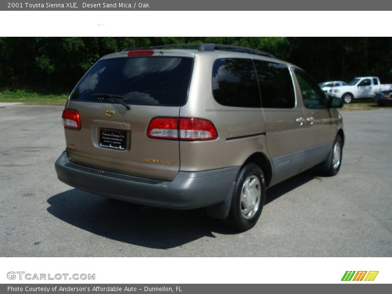 Desert Sand Mica / Oak 2001 Toyota Sienna XLE