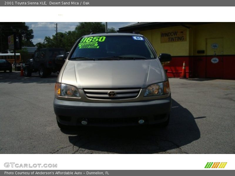 Desert Sand Mica / Oak 2001 Toyota Sienna XLE