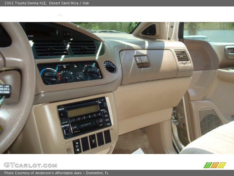 Desert Sand Mica / Oak 2001 Toyota Sienna XLE