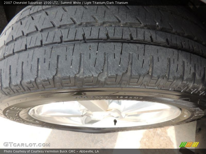 Summit White / Light Titanium/Dark Titanium 2007 Chevrolet Suburban 1500 LTZ
