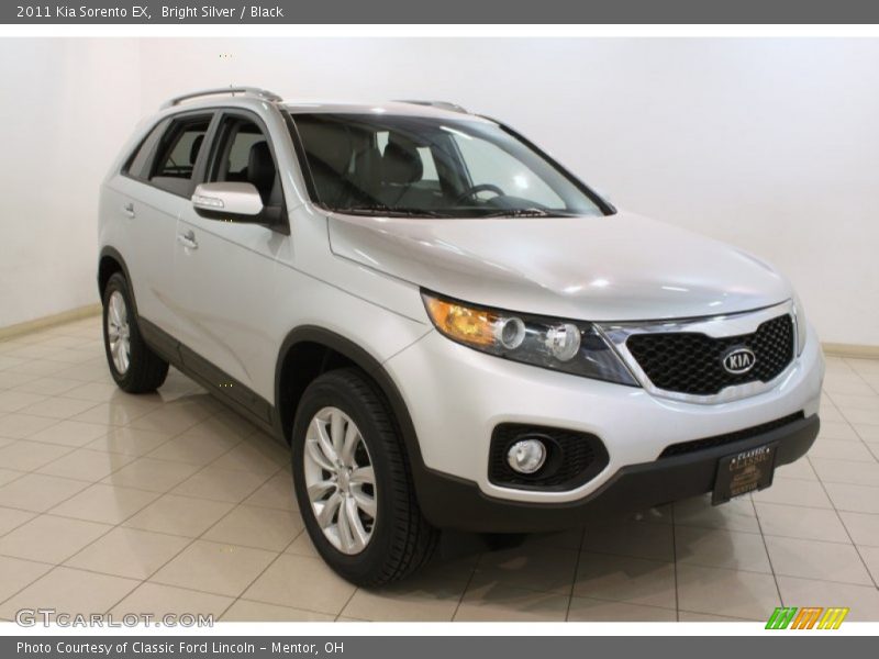 Bright Silver / Black 2011 Kia Sorento EX