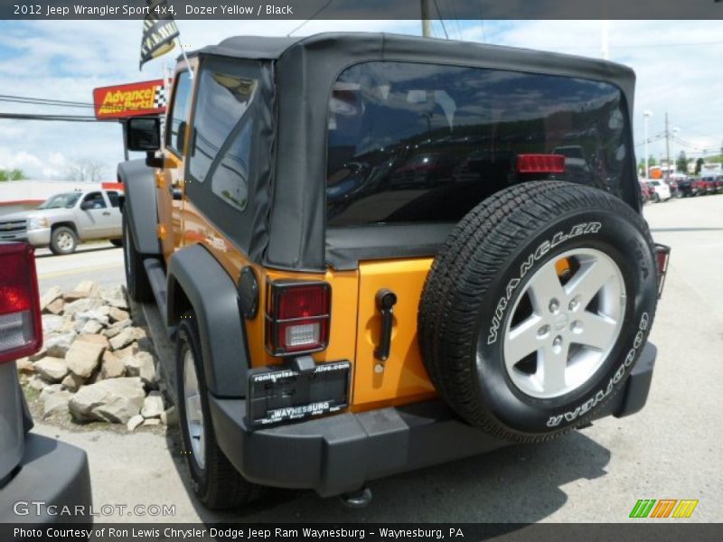 Dozer Yellow / Black 2012 Jeep Wrangler Sport 4x4