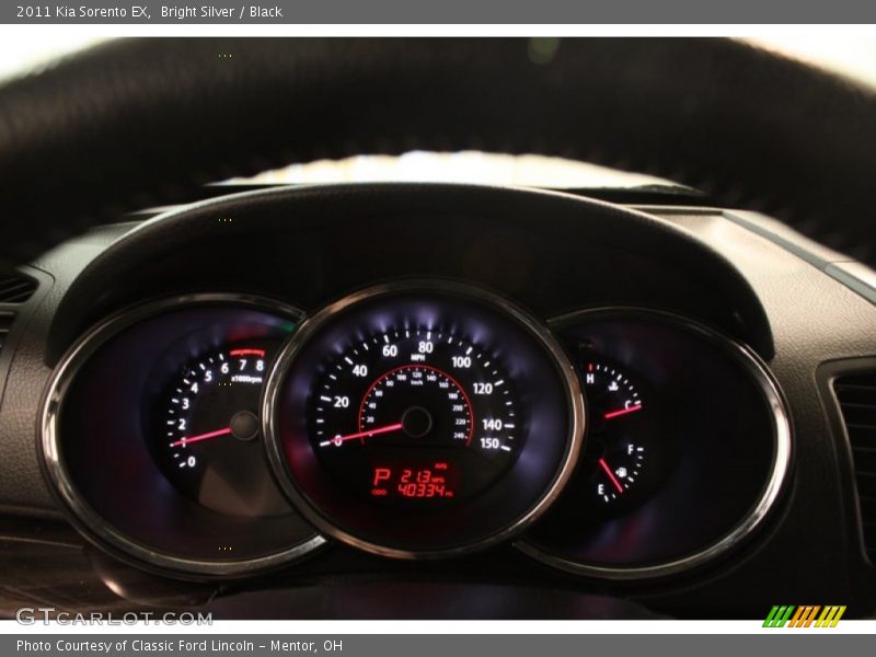 Bright Silver / Black 2011 Kia Sorento EX