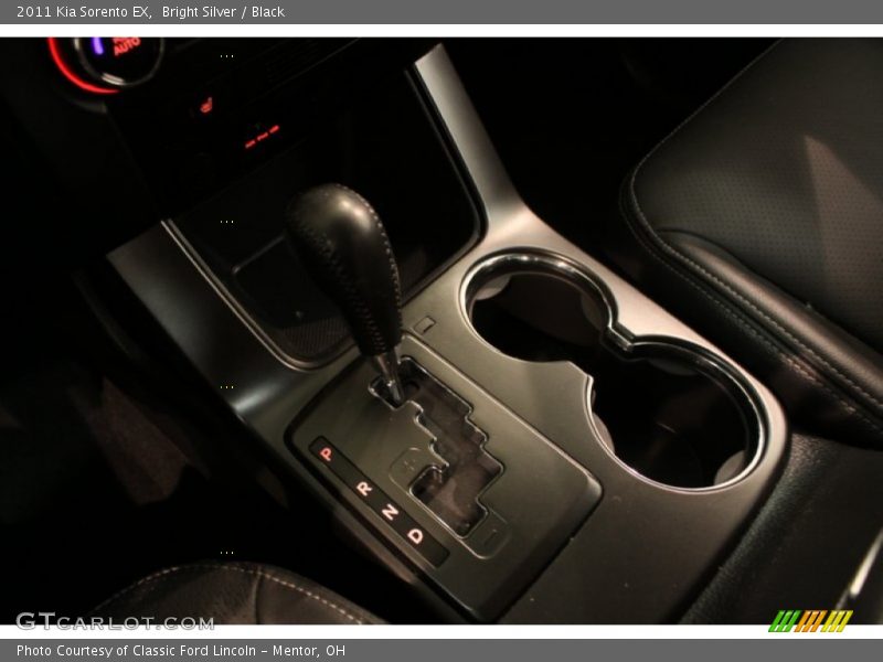 Bright Silver / Black 2011 Kia Sorento EX