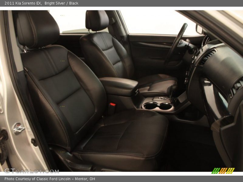 Bright Silver / Black 2011 Kia Sorento EX