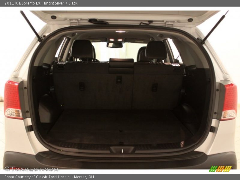 Bright Silver / Black 2011 Kia Sorento EX