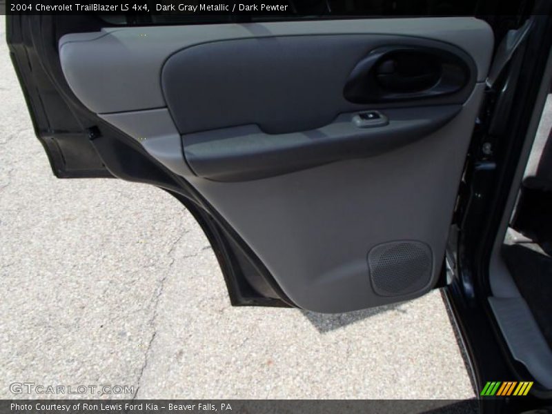 Dark Gray Metallic / Dark Pewter 2004 Chevrolet TrailBlazer LS 4x4
