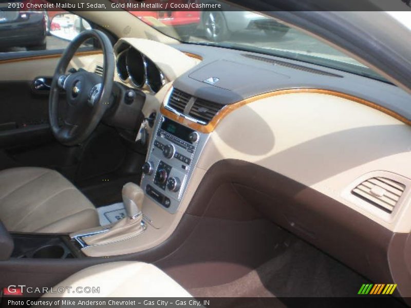 Gold Mist Metallic / Cocoa/Cashmere 2010 Chevrolet Malibu LT Sedan