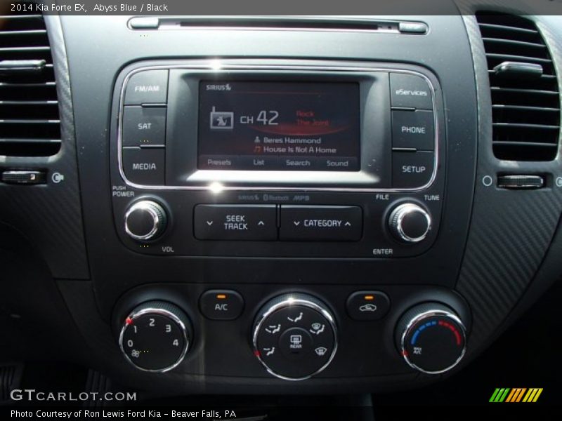 Controls of 2014 Forte EX