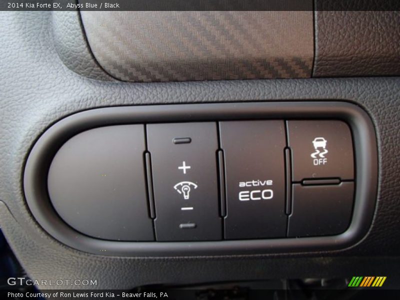 Controls of 2014 Forte EX