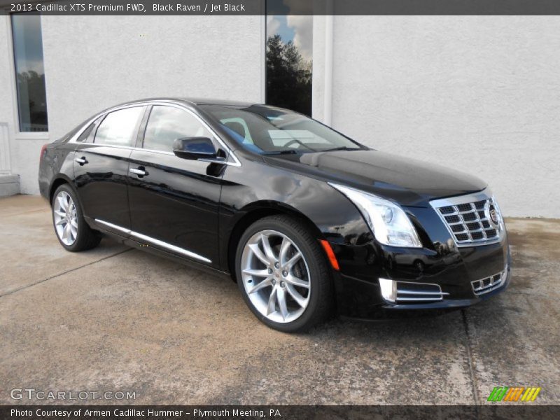 Front 3/4 View of 2013 XTS Premium FWD