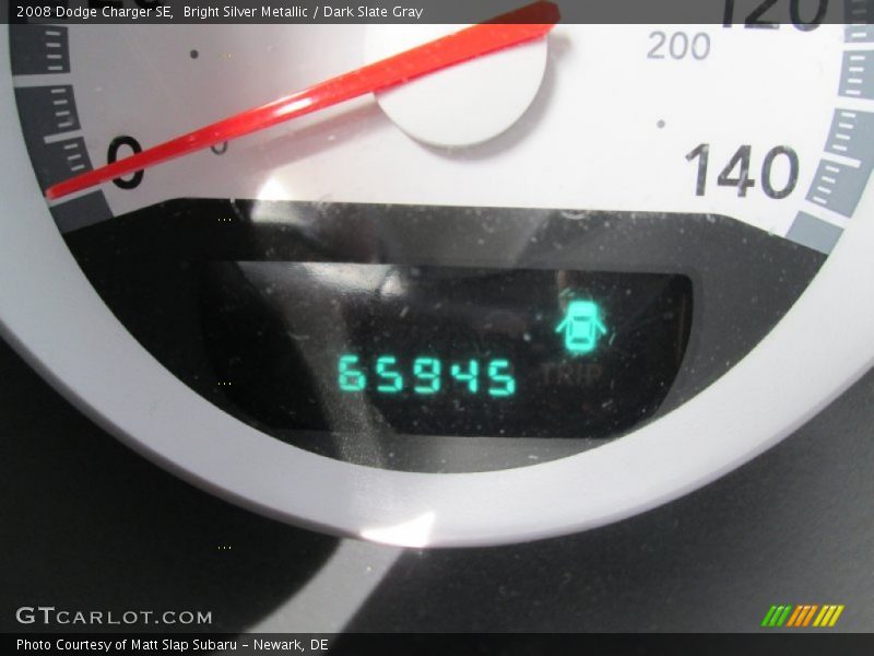 Bright Silver Metallic / Dark Slate Gray 2008 Dodge Charger SE