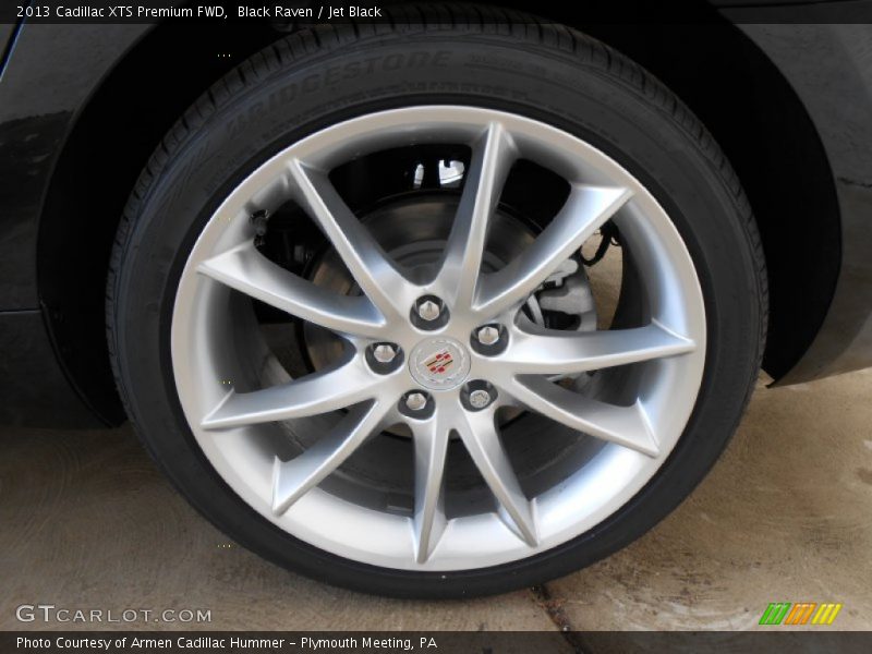  2013 XTS Premium FWD Wheel