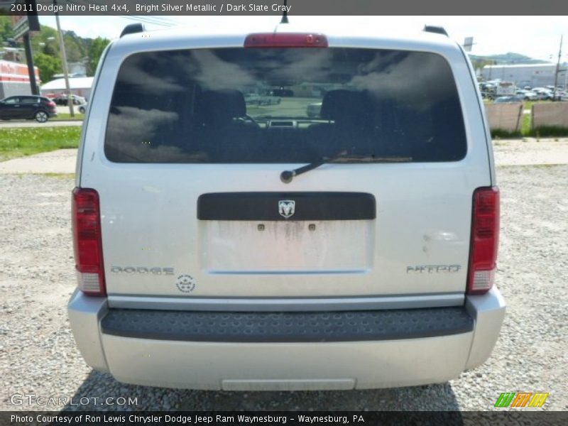 Bright Silver Metallic / Dark Slate Gray 2011 Dodge Nitro Heat 4x4