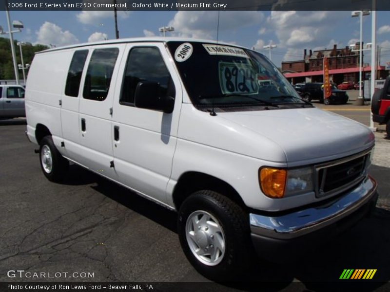 Oxford White / Medium Flint Grey 2006 Ford E Series Van E250 Commercial