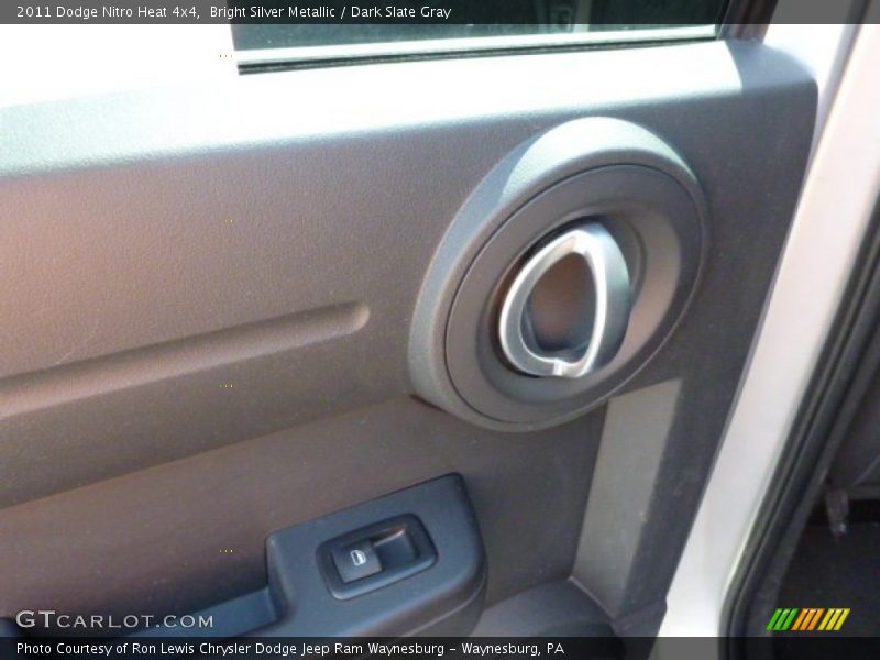Bright Silver Metallic / Dark Slate Gray 2011 Dodge Nitro Heat 4x4