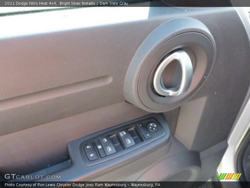 Bright Silver Metallic / Dark Slate Gray 2011 Dodge Nitro Heat 4x4