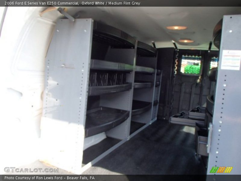 Oxford White / Medium Flint Grey 2006 Ford E Series Van E250 Commercial