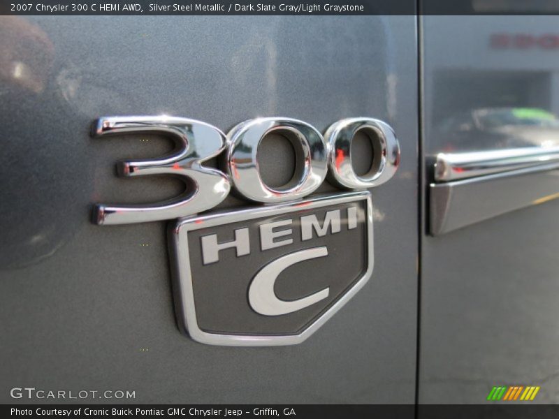  2007 300 C HEMI AWD Logo